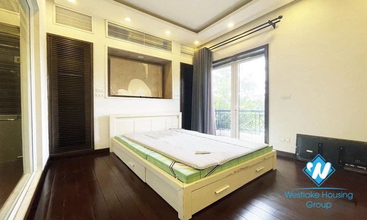 House for rent in Anh Dao 8 Vinhomes Riverside, Long Bien.